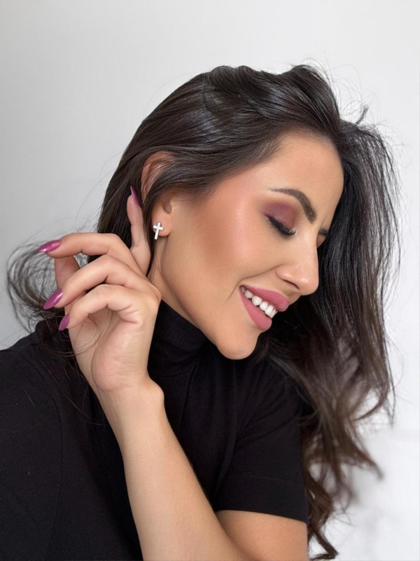 BRINCO CRUZ CRAVEJADA