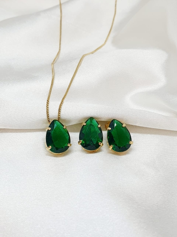 CONJUNTO GOTA ZIRCÔNIA VERDE