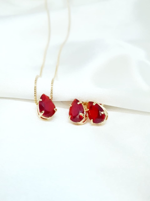 CONJUNTO GOTA ZIRCÔNIA VERMELHO