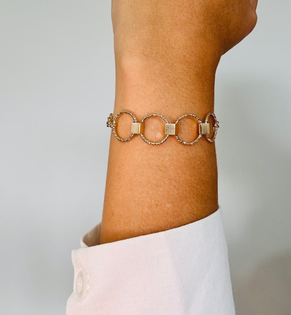 PULSEIRA CÍRCULOS DIAMANTADOS- COLEÇÃO BRISA